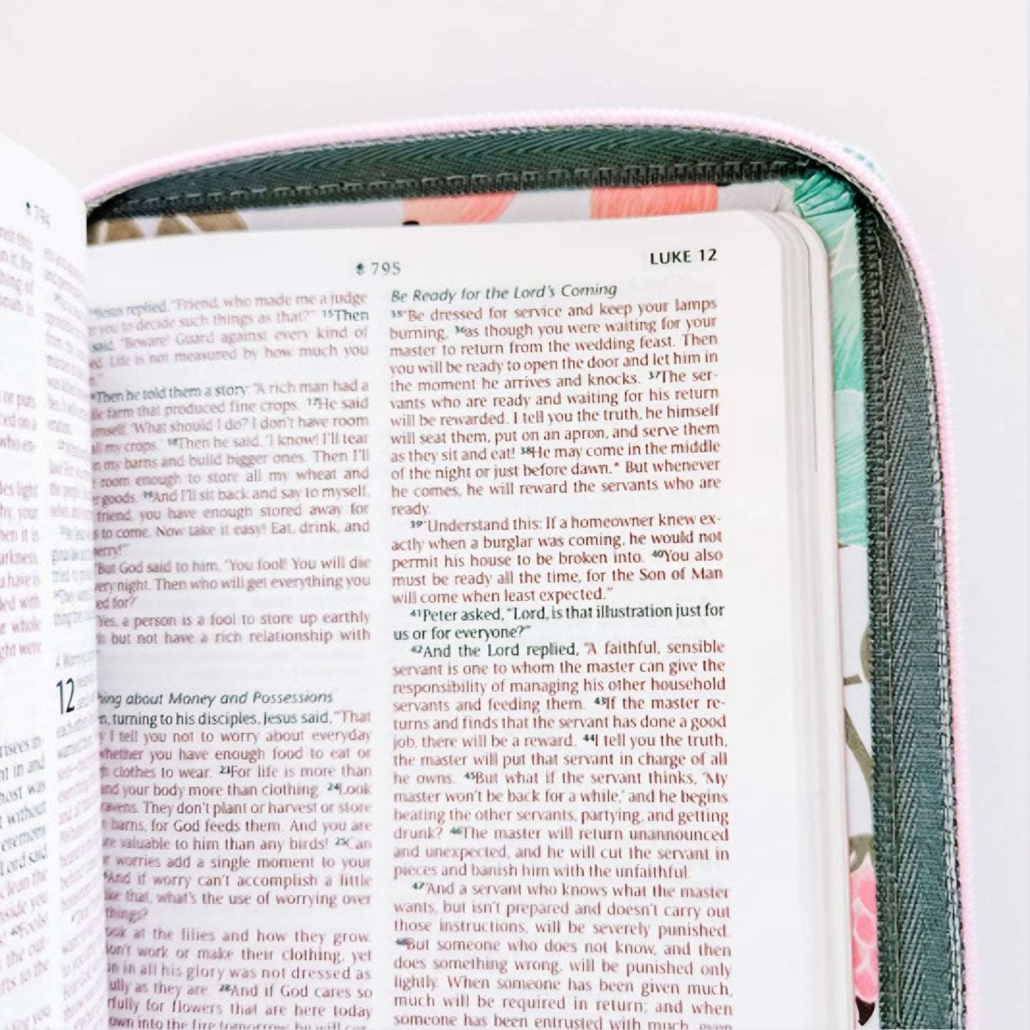 NLT Floral Compact Zipper Bible